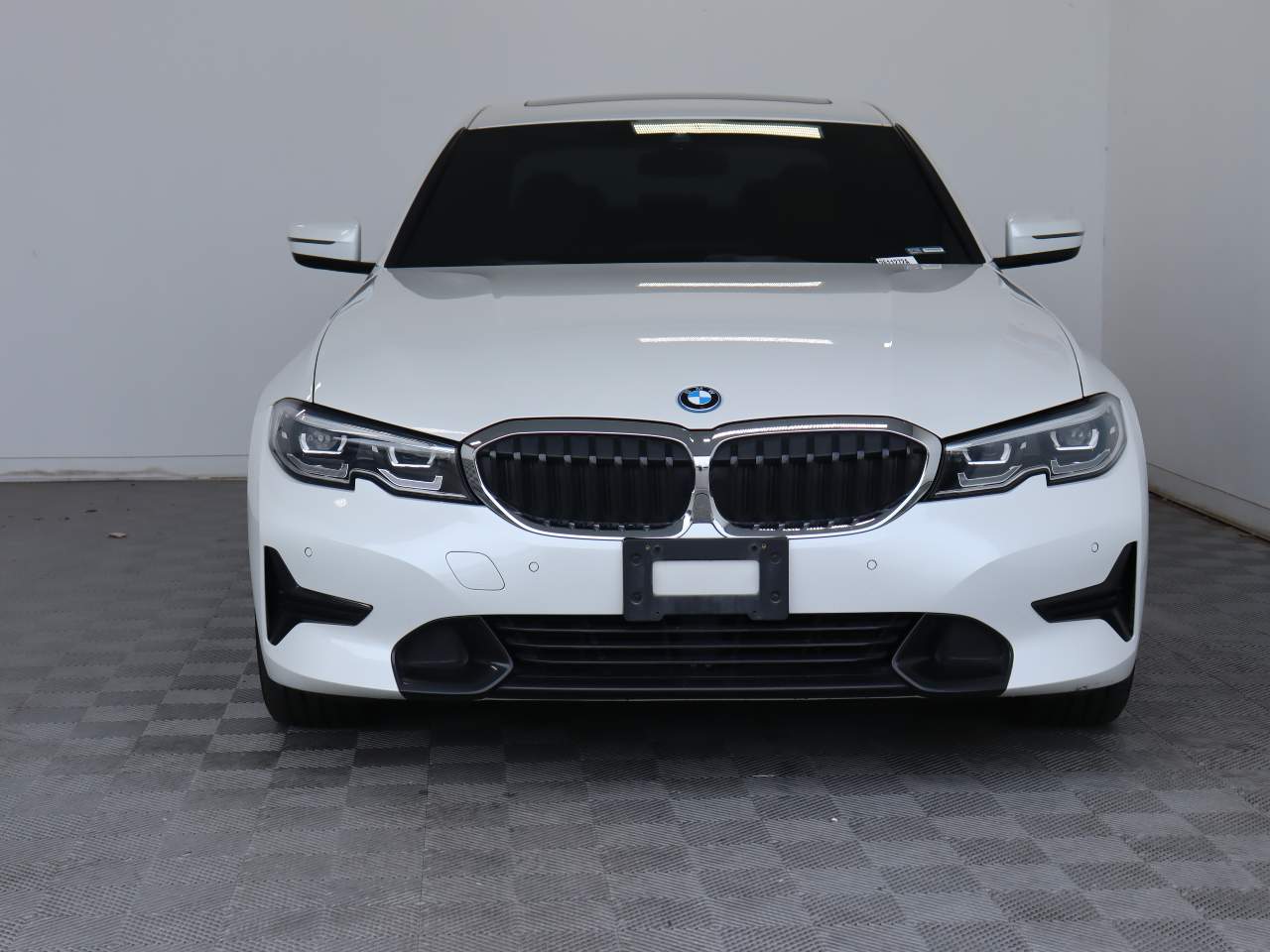 2022 BMW 3-Series 330e