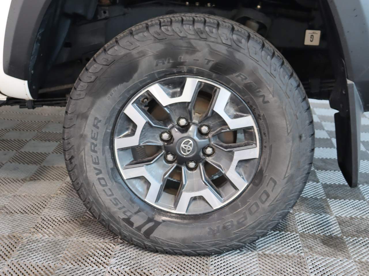 2023 Toyota Tacoma TRD Off-Road Crew Cab