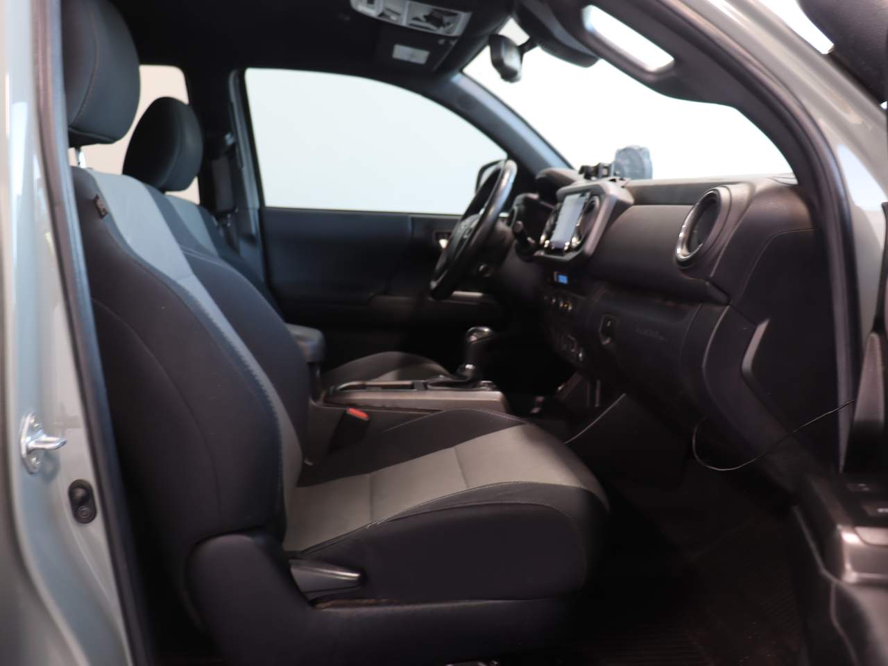 2022 Toyota Tacoma TRD Off-Road Crew Cab