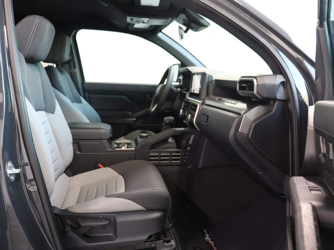 2025 Toyota Tacoma TRD PreRunner Extended Cab