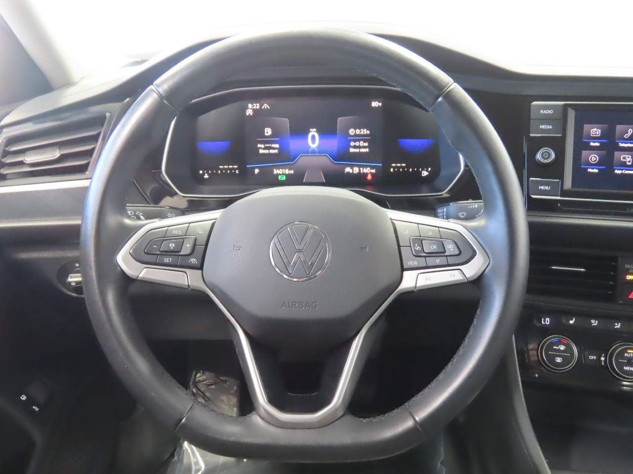 2024 Volkswagen Jetta SE - Photo 9