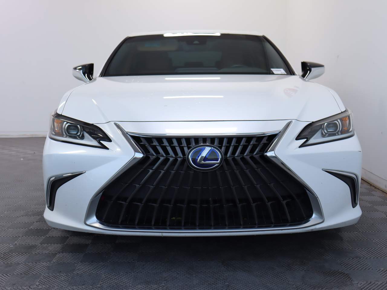 2022 Lexus ES 300h