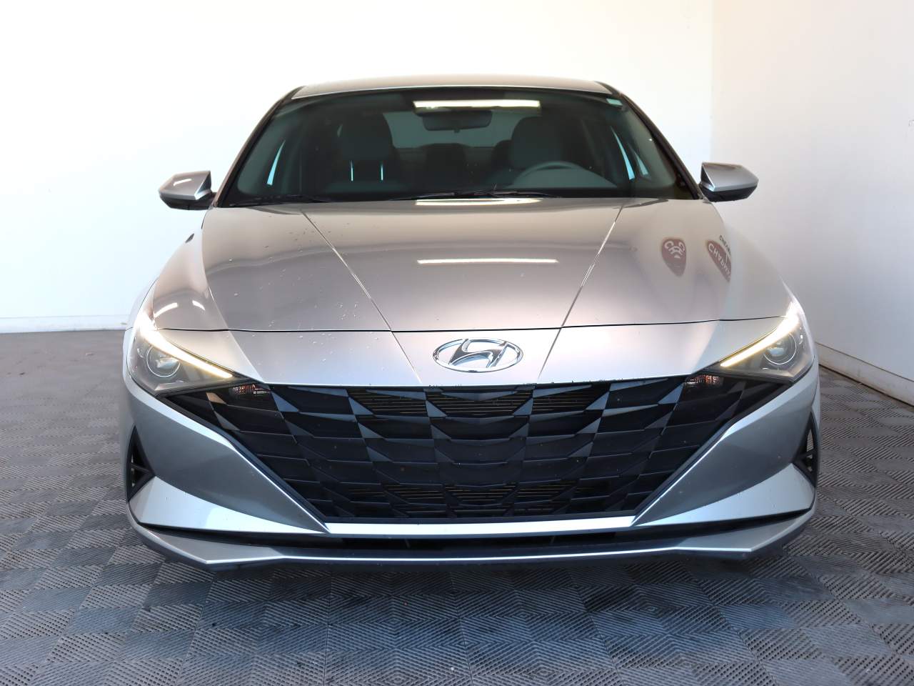 2022 Hyundai ELANTRA SE