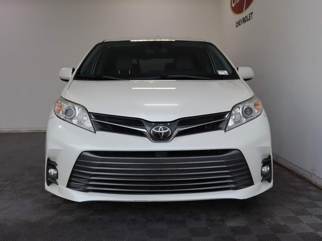 2020 Toyota Sienna XLE Premium 7-Passenger