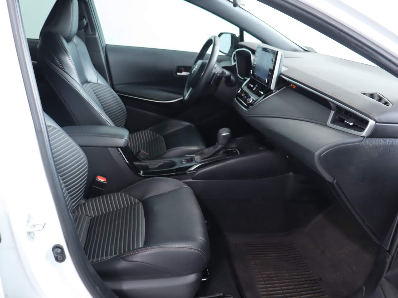 2022 Toyota Corolla XSE Apex