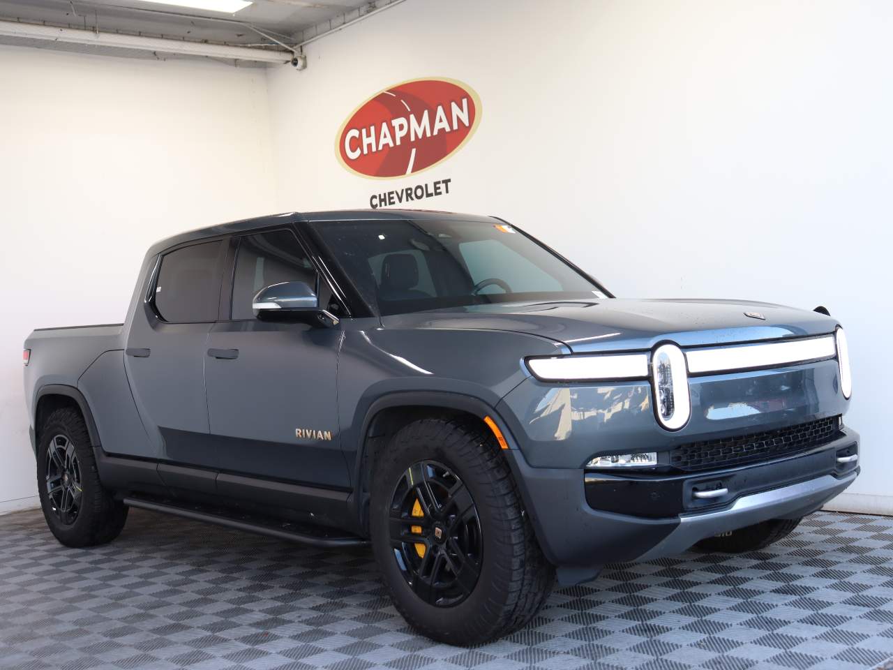 2022 Rivian R1T Adventure Crew Cab