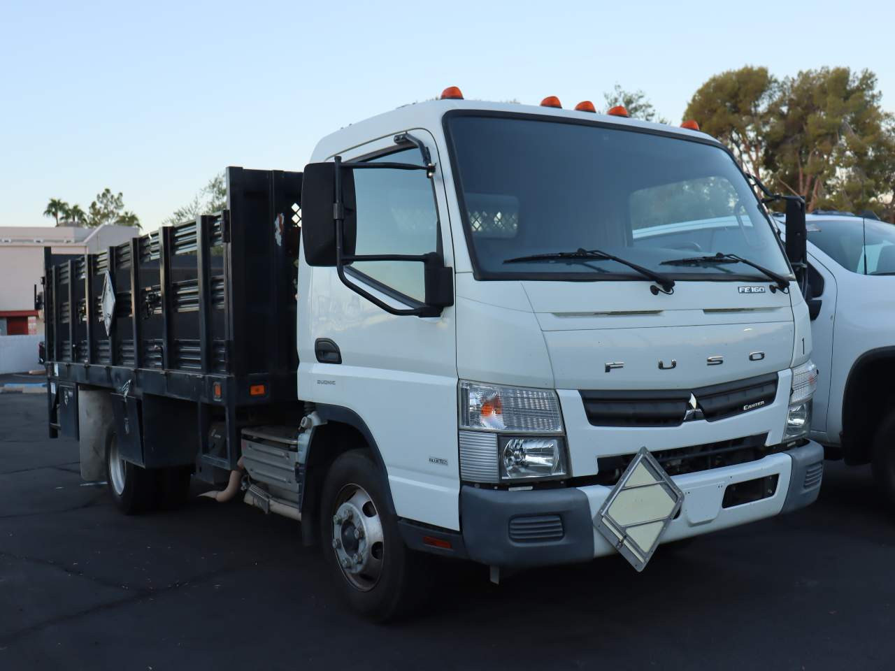 2017 MITSUBISHI FUSO FEC72S