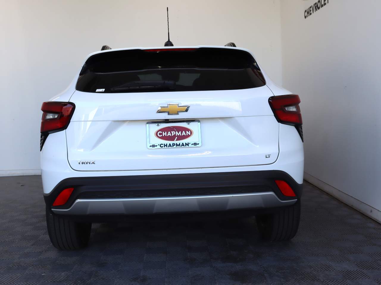 2024 Chevrolet Trax LT - Photo 6