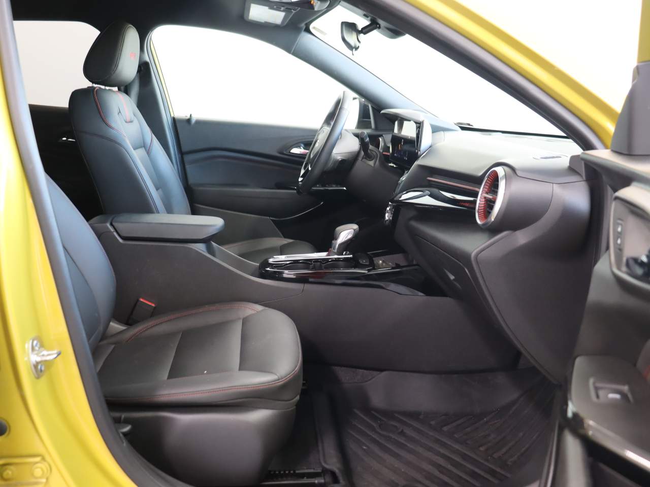 2024 Chevrolet Trax RS