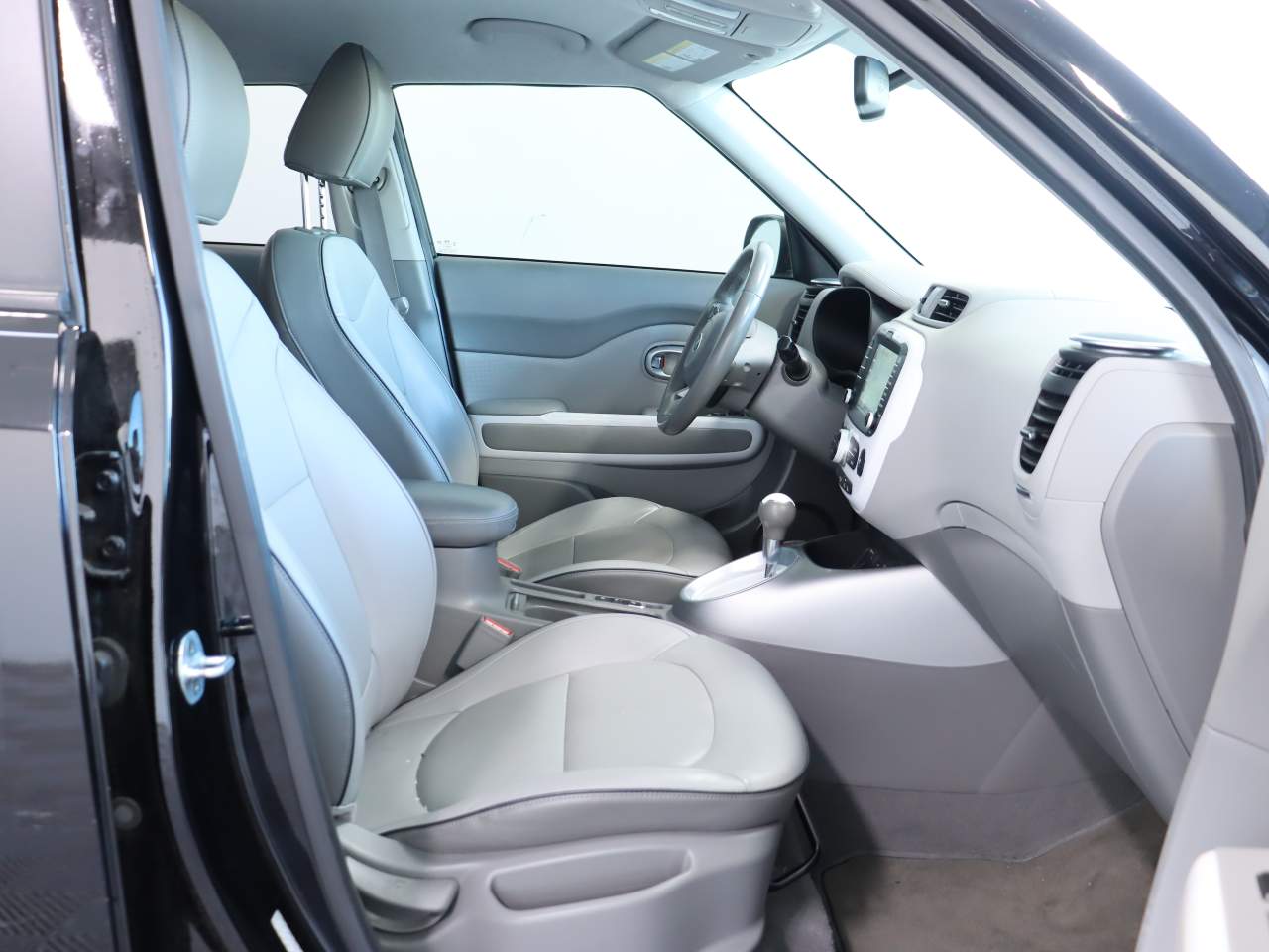 2016 Kia Soul EV +