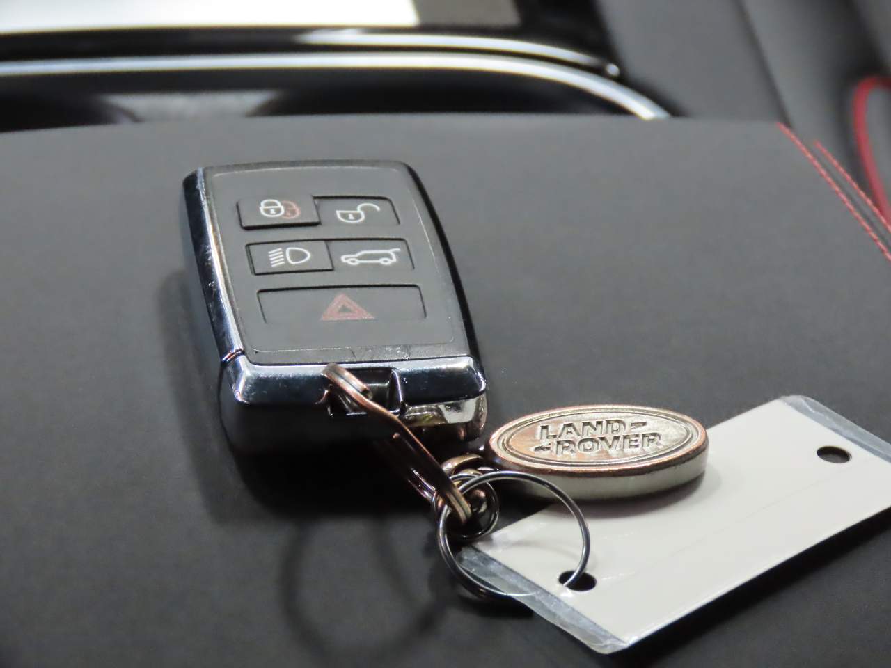 2023 Land Rover Discovery Sport P250 SE R-Dynamic