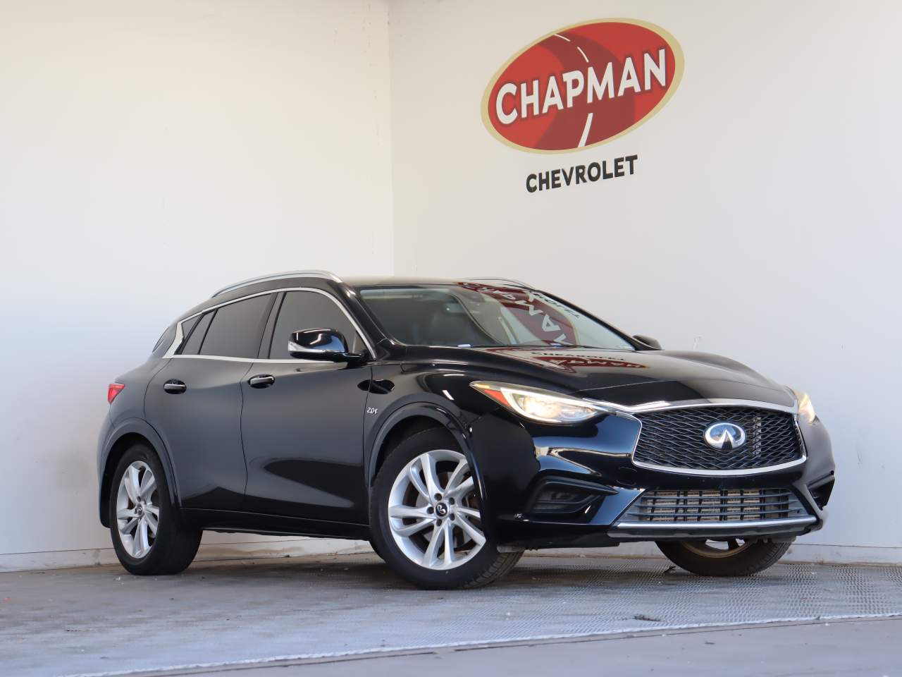 2018 INFINITI QX30 Luxe