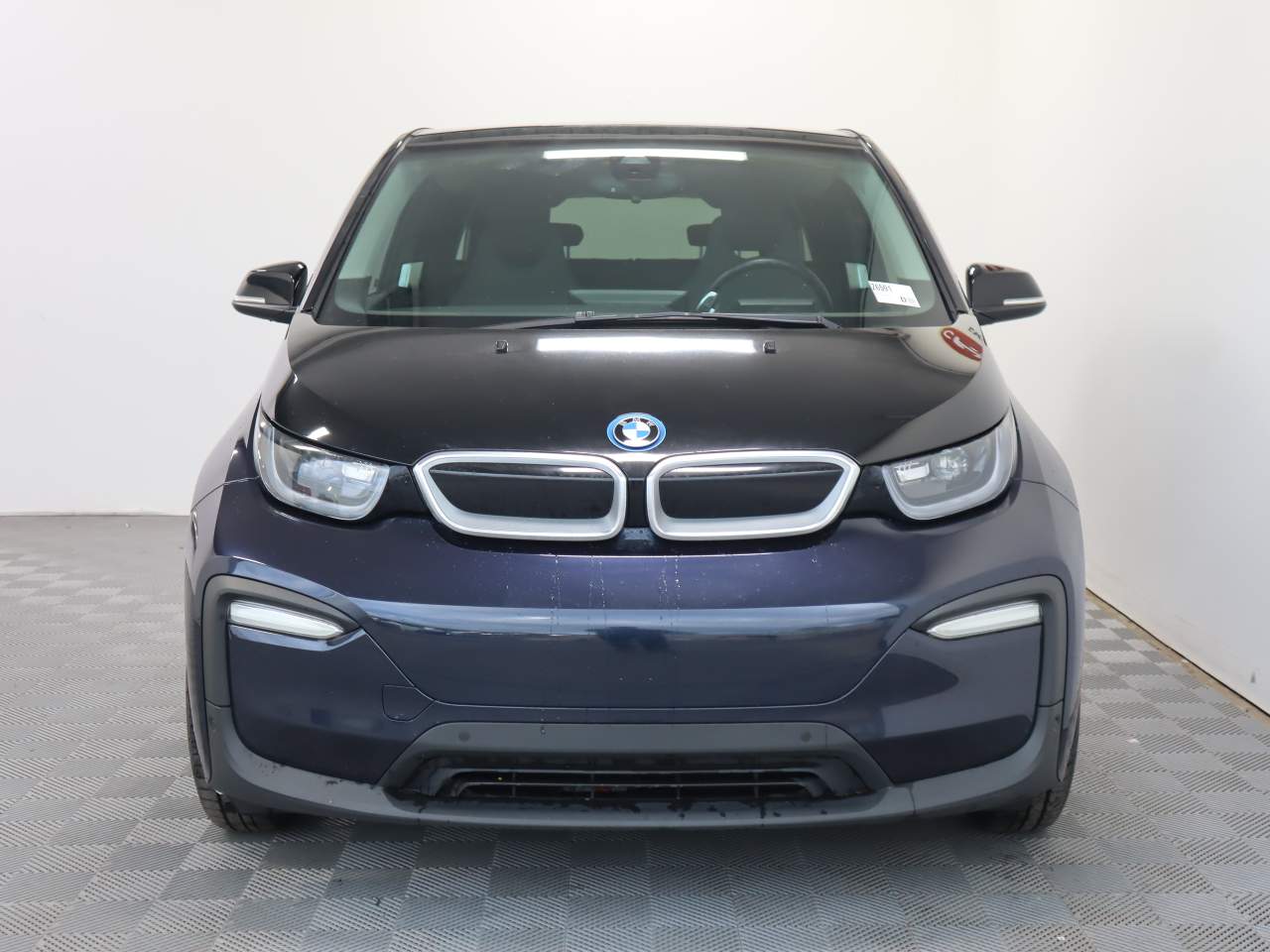 Used 2018 BMW i3  with VIN WBY7Z2C59JVB88465 for sale in Tempe, AZ