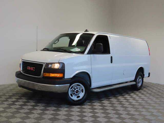 2022 GMC Savana