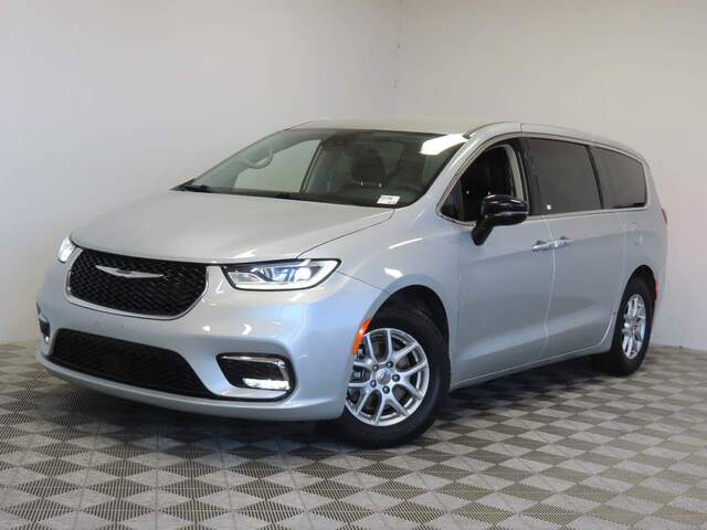 2024 Chrysler Pacifica