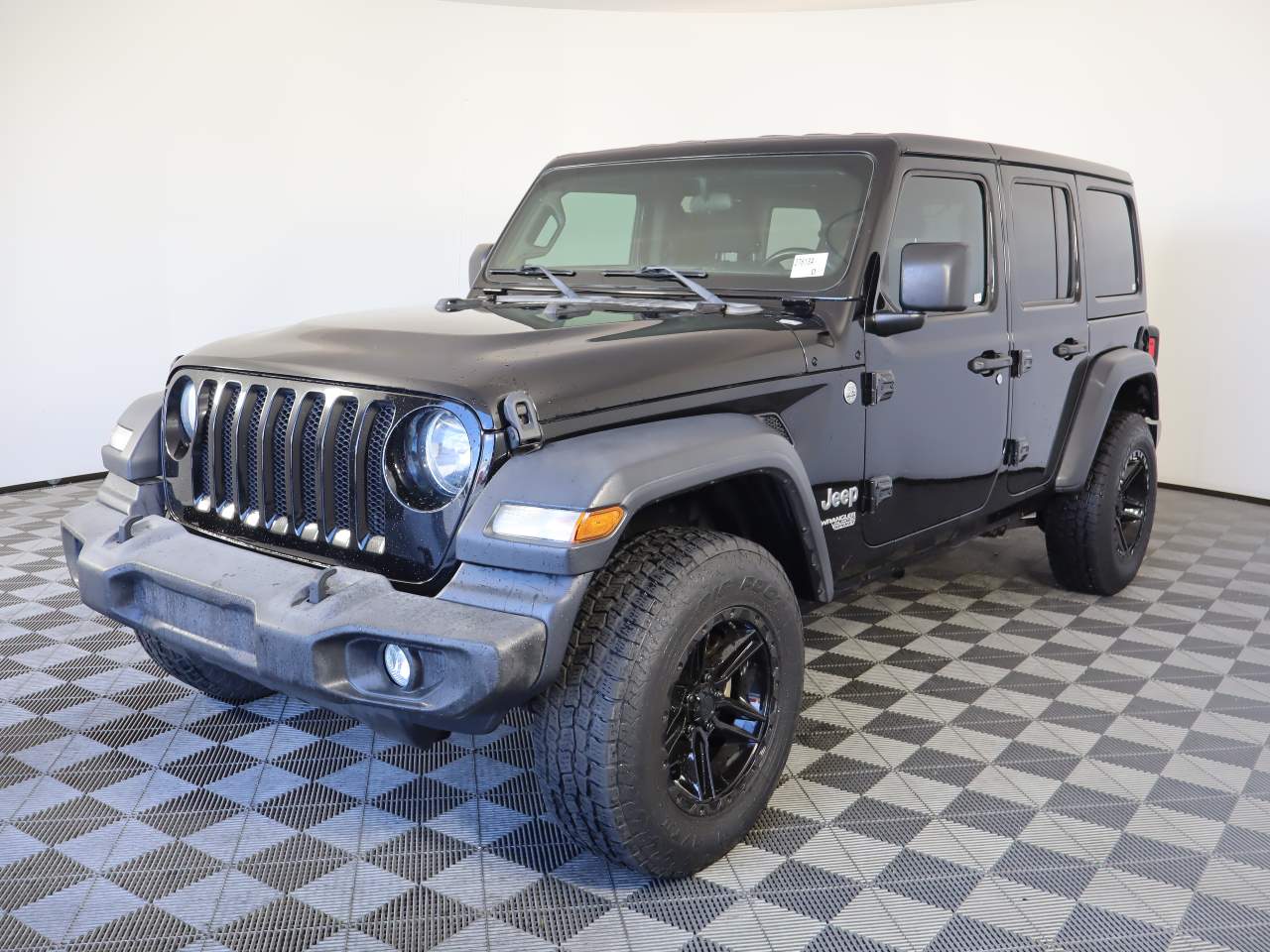 2018 Jeep Wrangler Sport S's photo