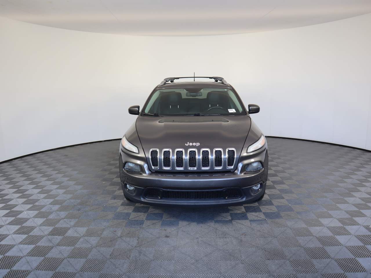 Used 2018 Jeep Cherokee Latitude Plus with VIN 1C4PJLLB5JD612232 for sale in Las Vegas, NV