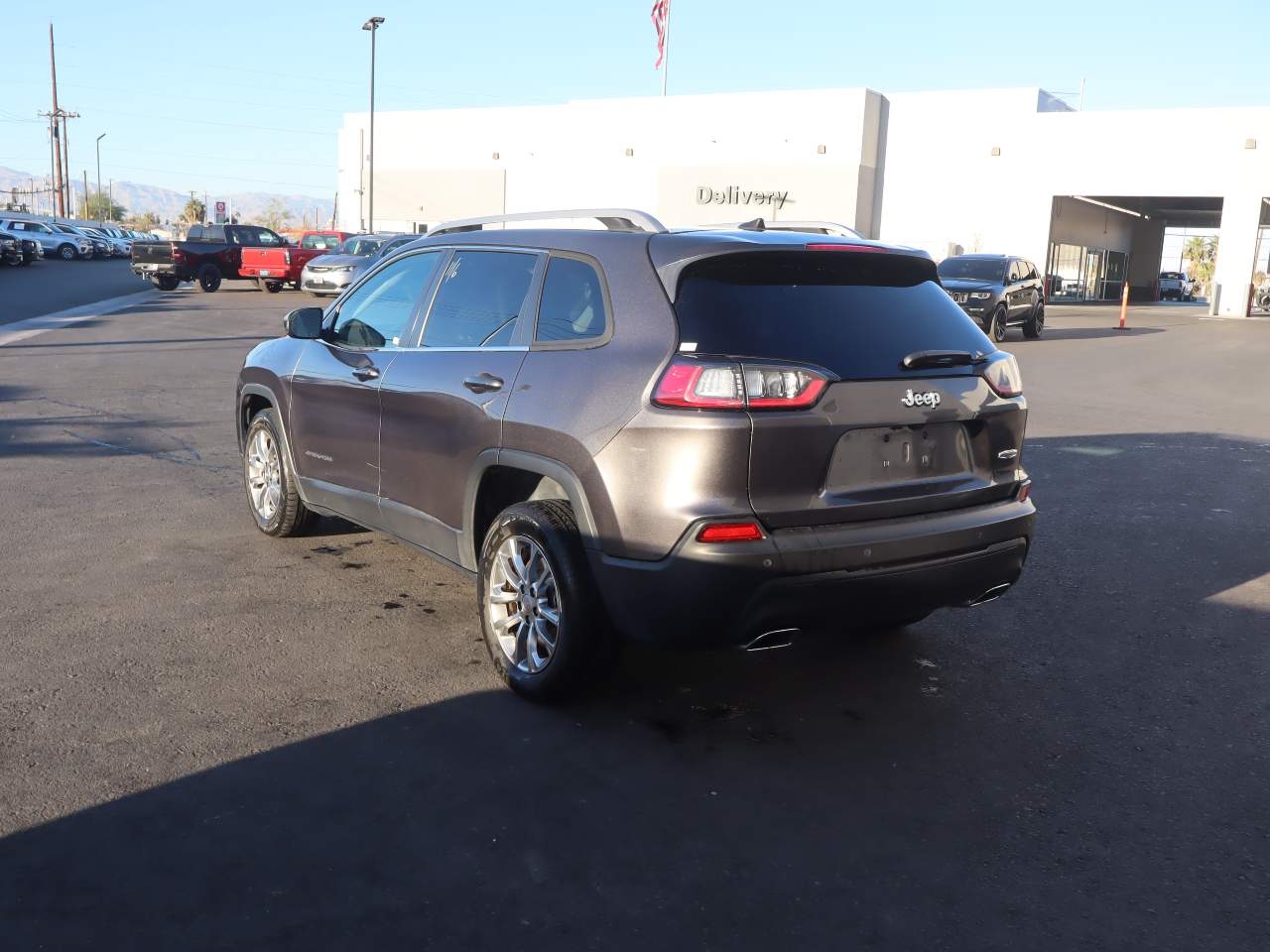 2021 Jeep Cherokee Latitude Lux