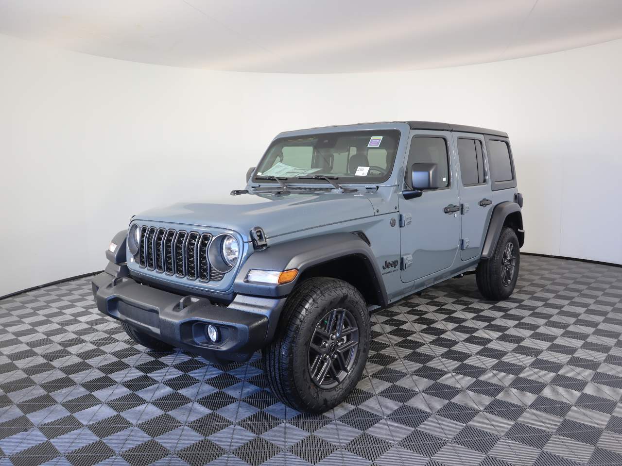 2024 Jeep Wrangler Sport 4dr