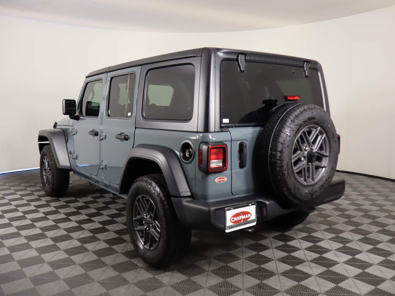 2024 Jeep Wrangler Sport S photo 3