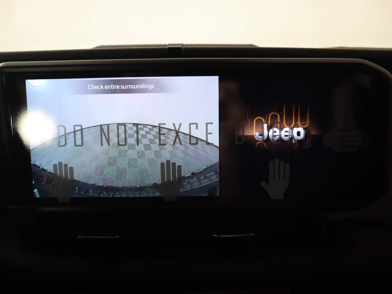 2026 Jeep Wrangler Willys 4dr