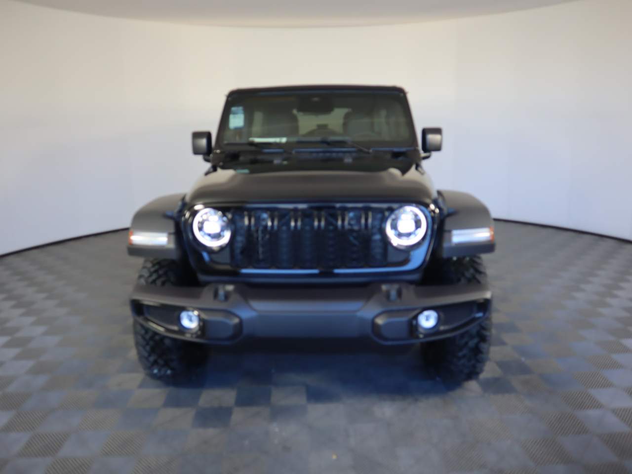 2026 Jeep Wrangler Willys 4dr