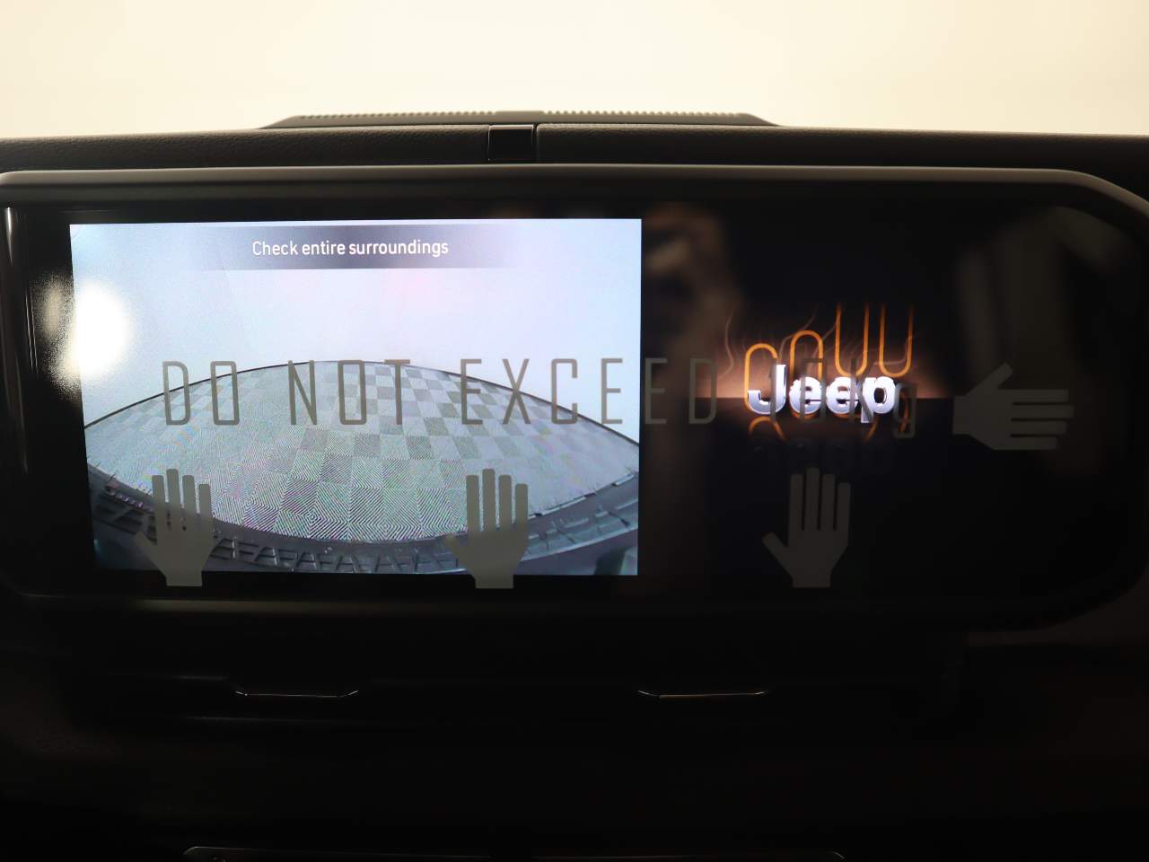 2026 Jeep Wrangler Willys 4dr