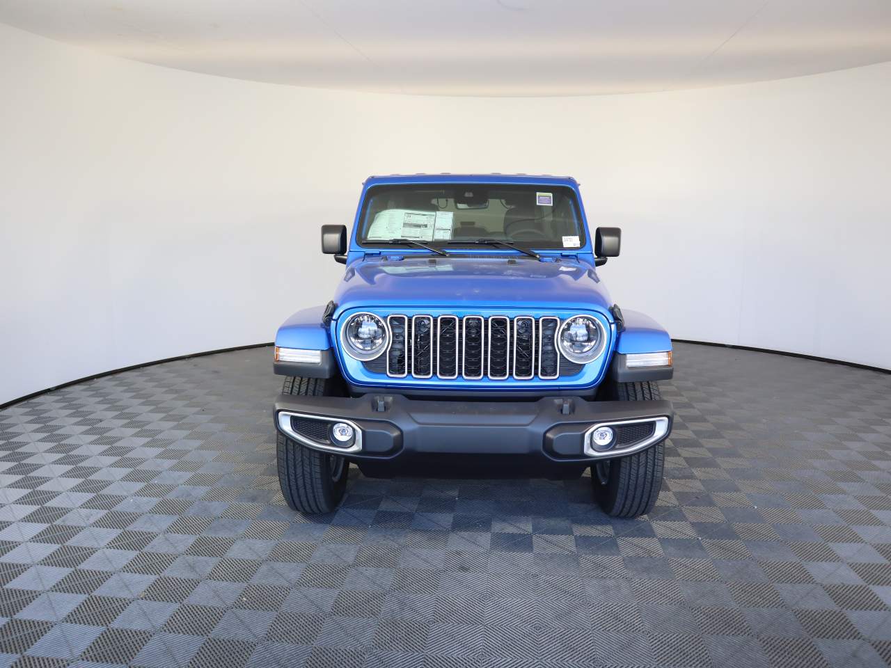 2024 Jeep Wrangler Sahara 4dr