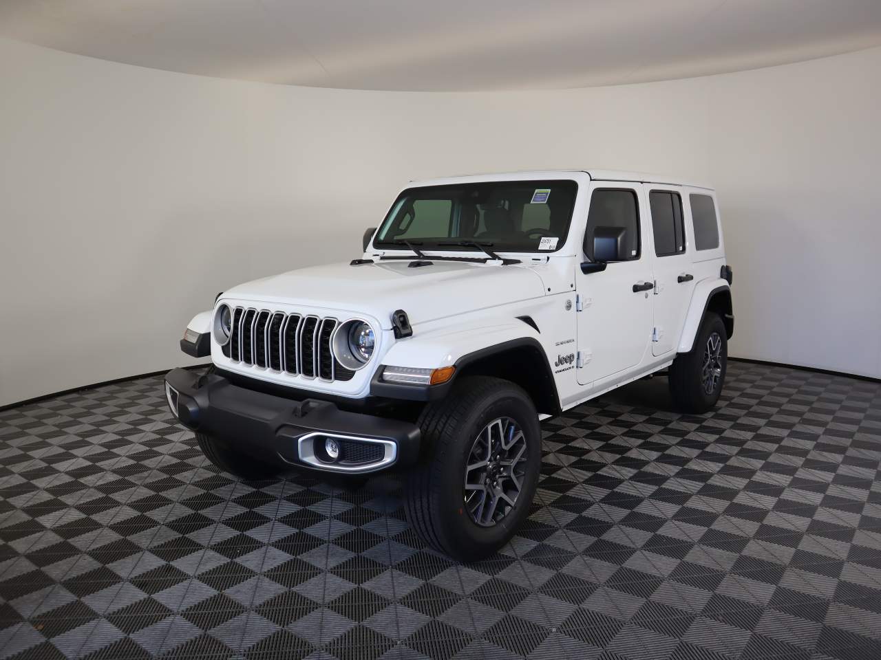 2024 Jeep Wrangler Sahara 4dr