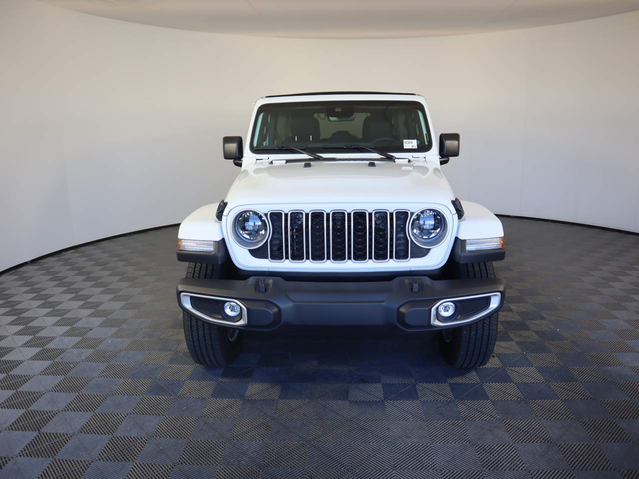 2025 Jeep Wrangler Sahara photo 3