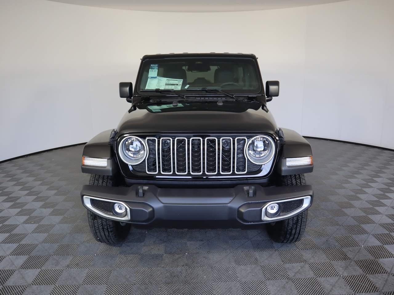 2026 Jeep Wrangler Sahara 4dr