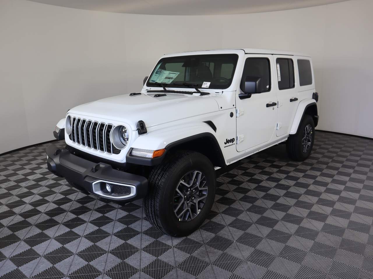 2026 Jeep Wrangler Sahara 4dr