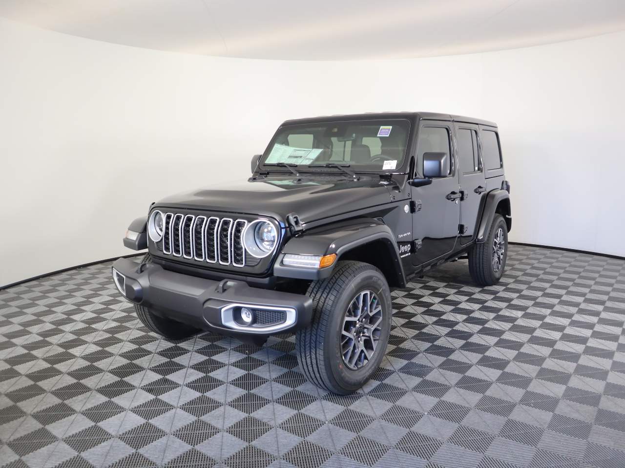 2024 Jeep Wrangler Sahara 4dr