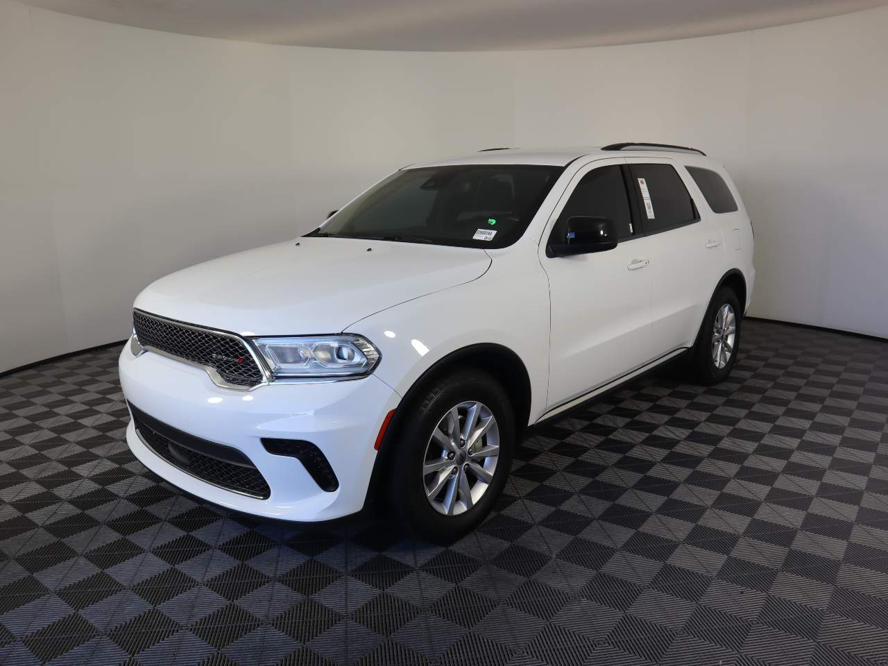 2023 Dodge Durango SXT Launch Edition RWD's photo
