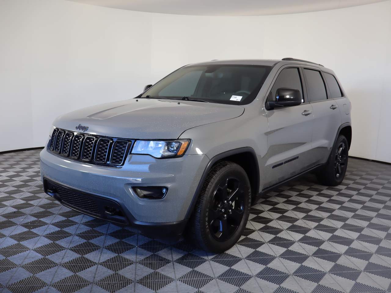 2019 Jeep Grand Cherokee Upland's photo