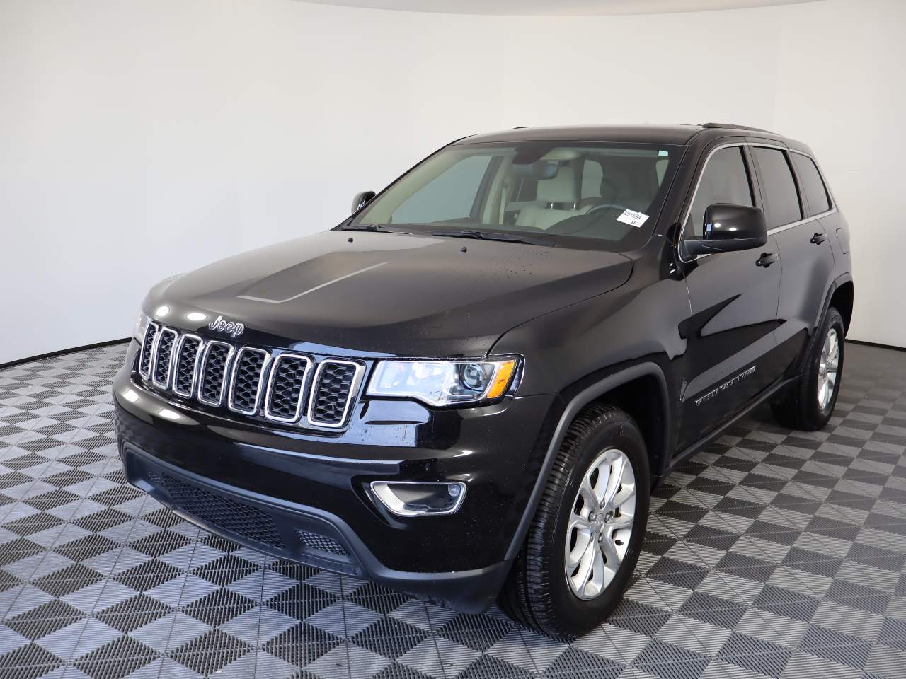 2022 Jeep Grand Cherokee WK Laredo E