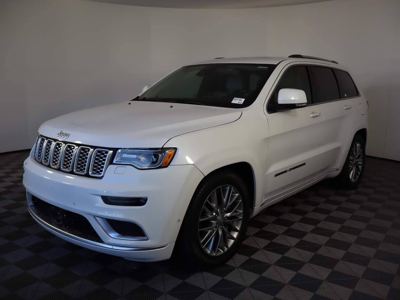 2018 Jeep Grand Cherokee Summit