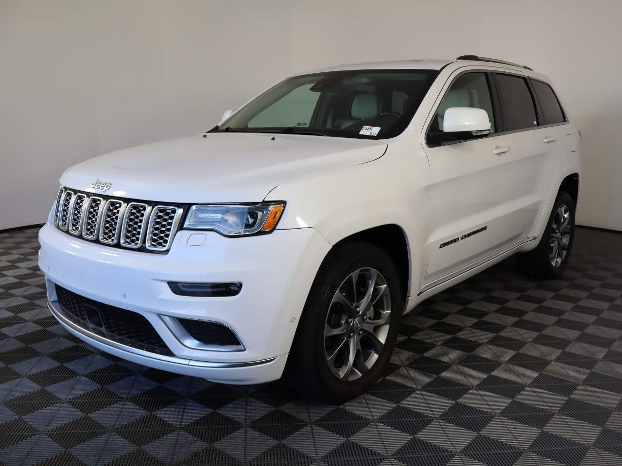 2019 Jeep Grand Cherokee Summit 4WD's photo