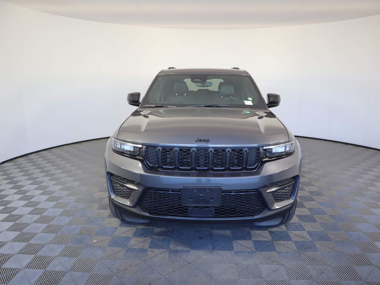 2022 Jeep Grand Cherokee Altitude