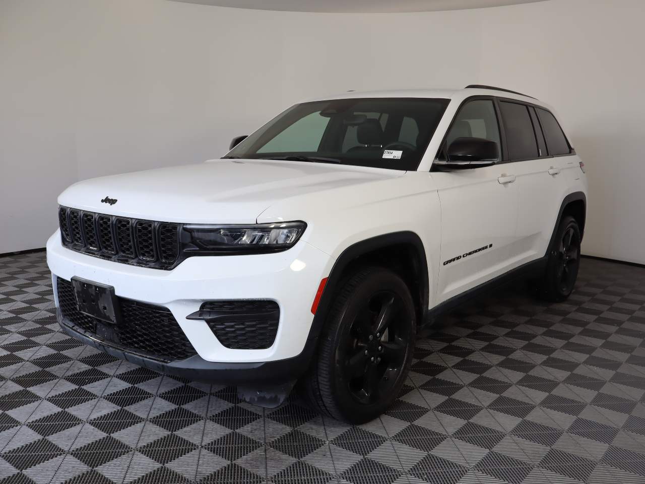 2023 Jeep Grand Cherokee Altitude 4x4's photo