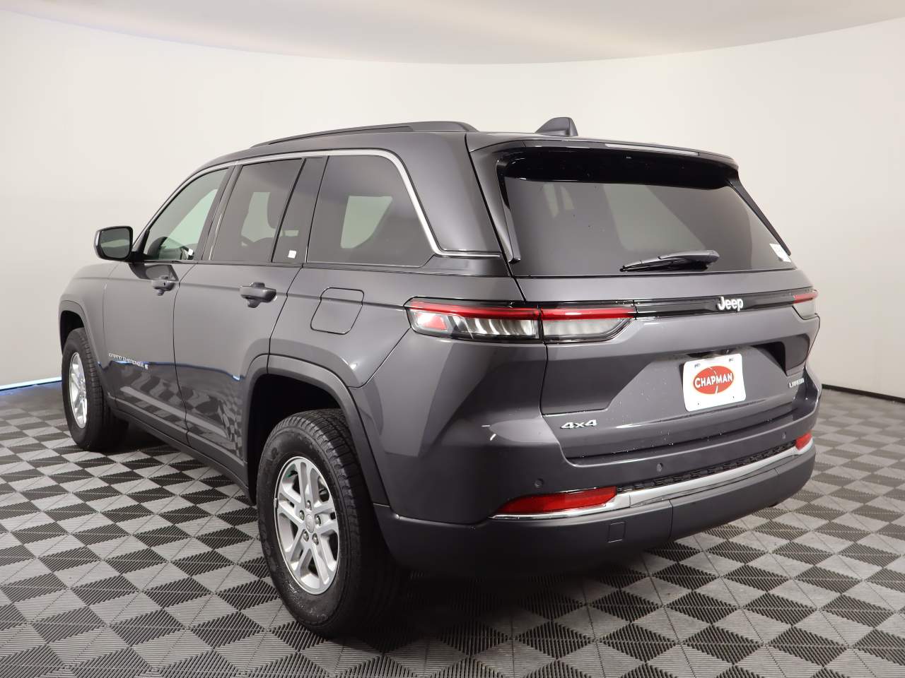 2024 Jeep Grand Cherokee Laredo