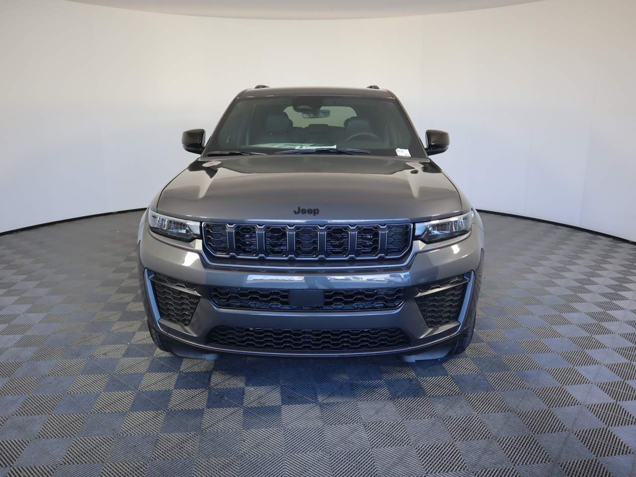 2026 Jeep Grand Cherokee Altitude