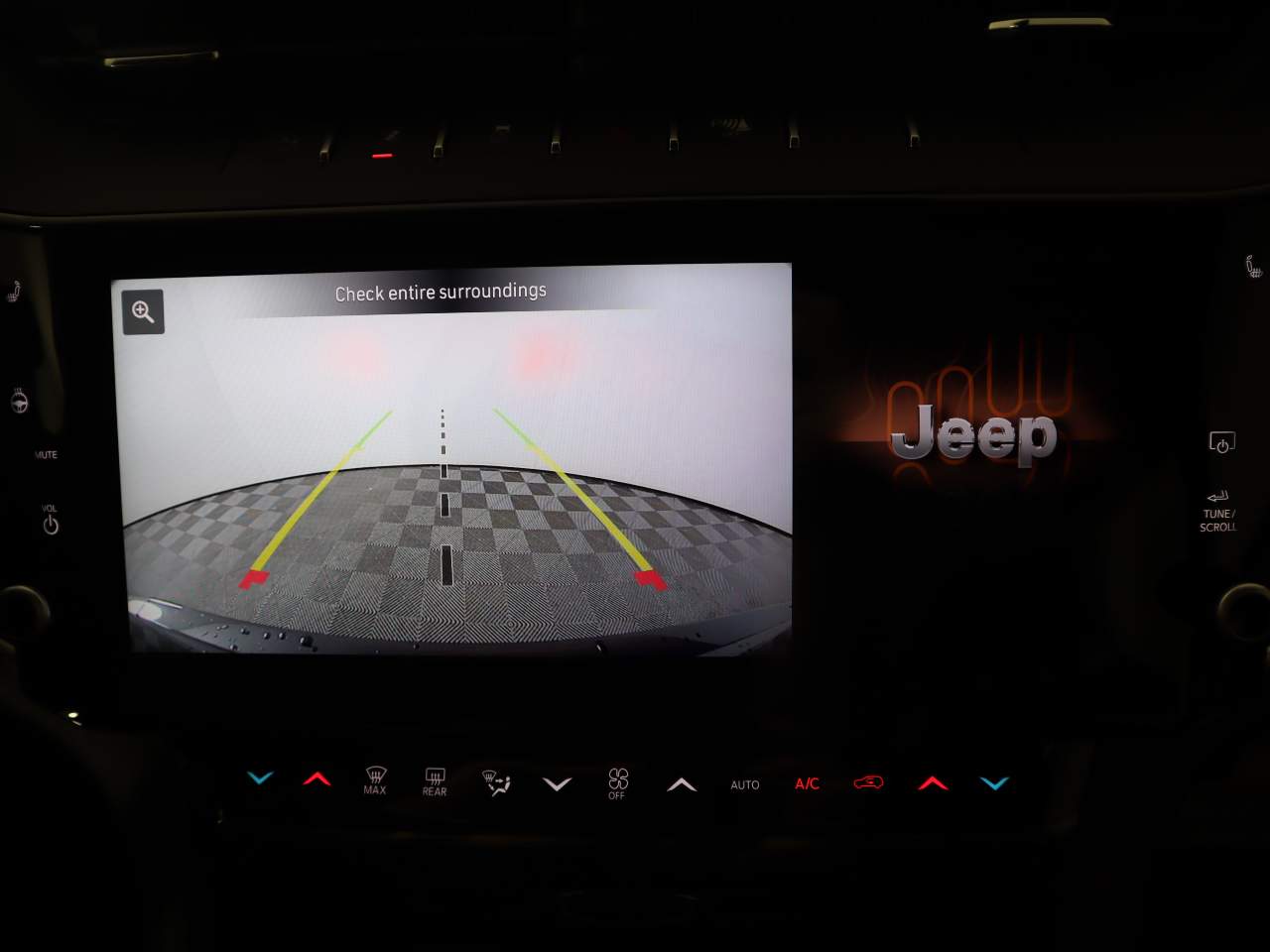 2026 Jeep Grand Cherokee Altitude