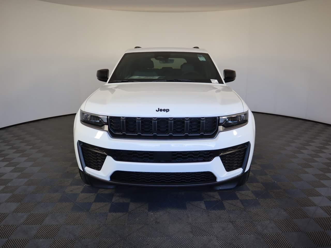 2026 Jeep Grand Cherokee Altitude