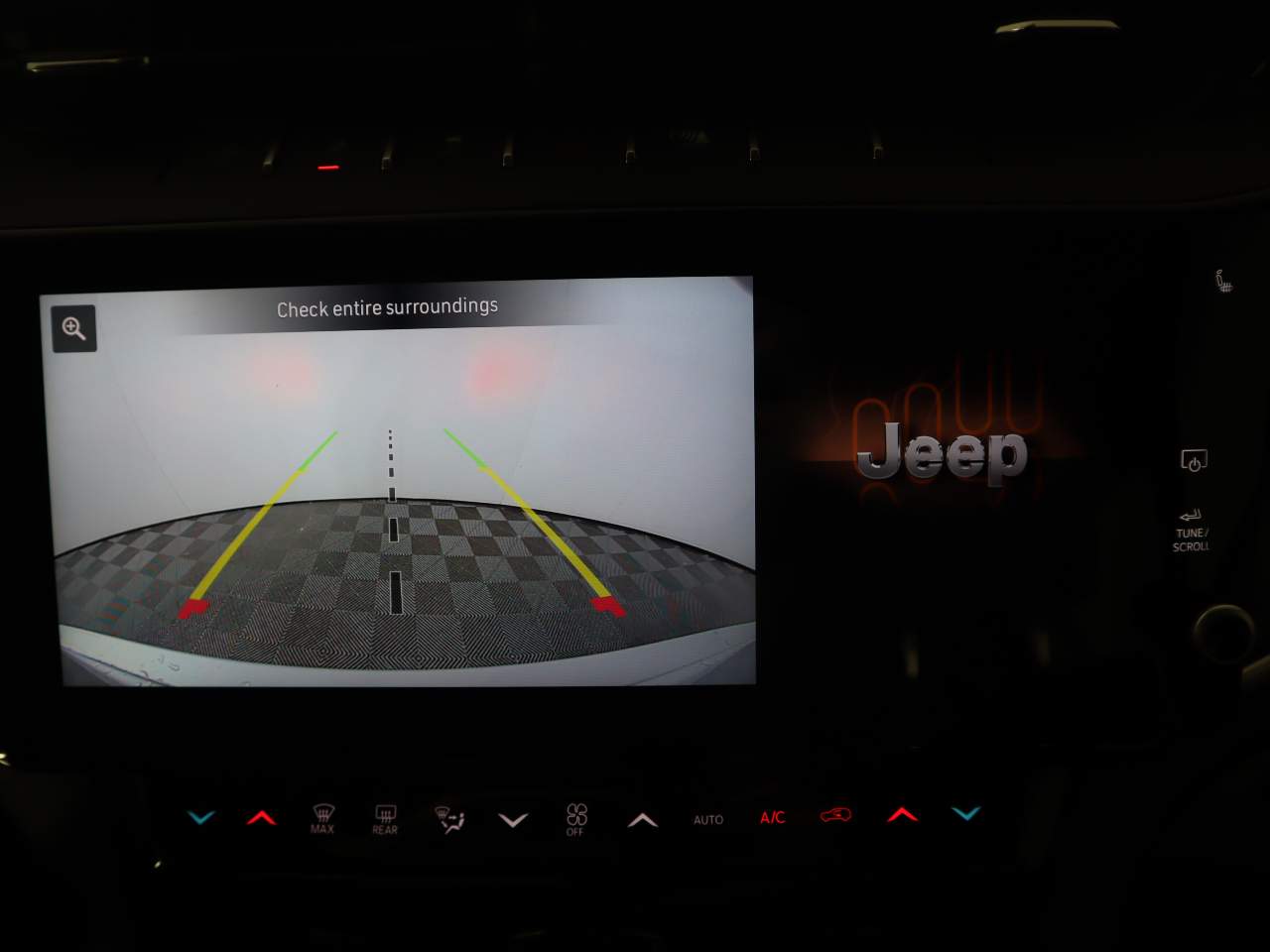 2026 Jeep Grand Cherokee Altitude