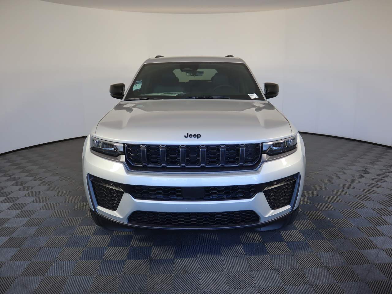 2026 Jeep Grand Cherokee Altitude