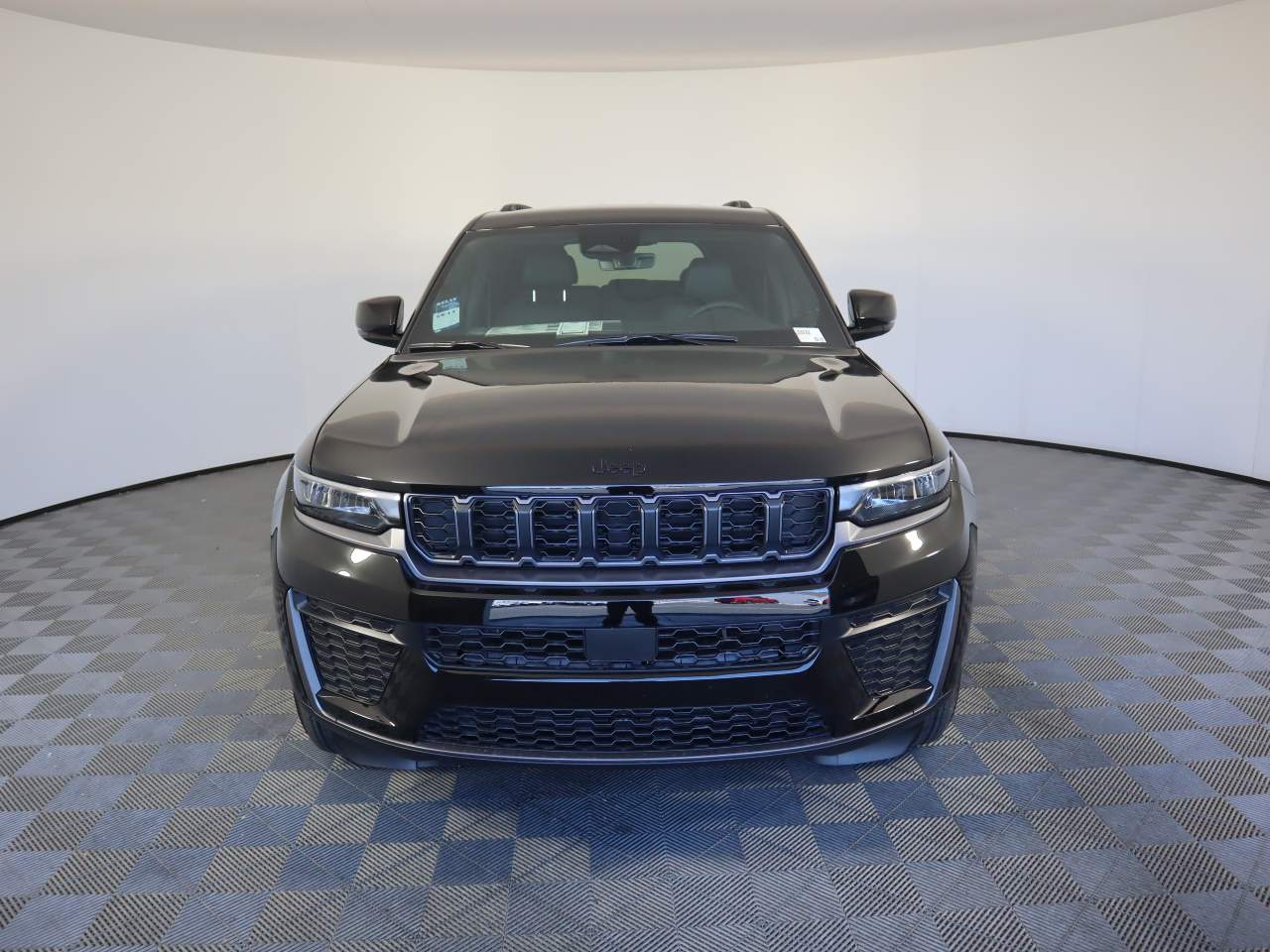 2026 Jeep Grand Cherokee Altitude