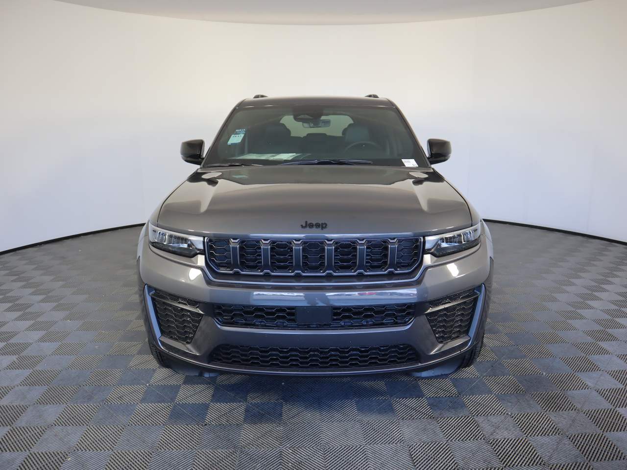 2026 Jeep Grand Cherokee Altitude