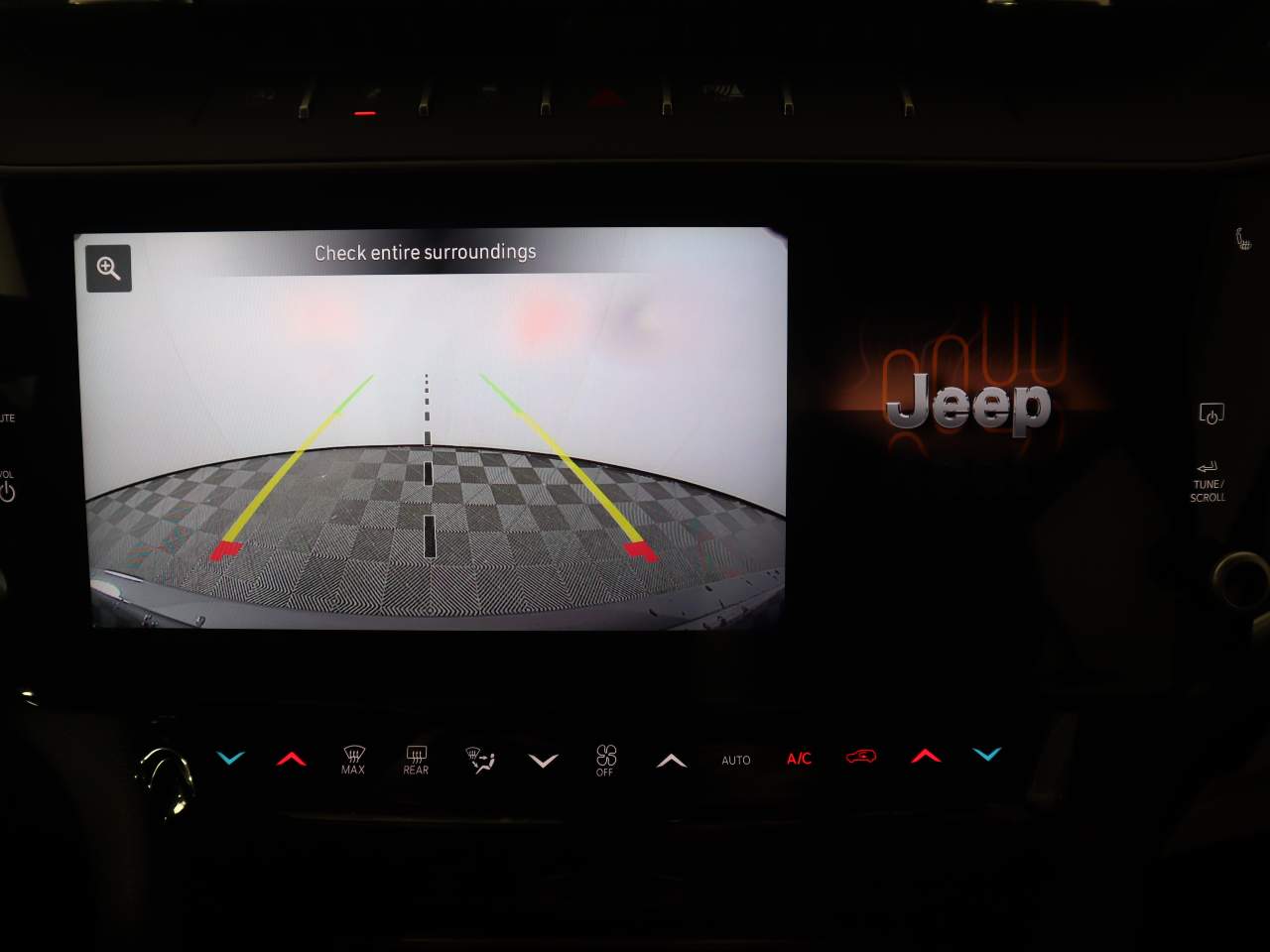2026 Jeep Grand Cherokee Altitude