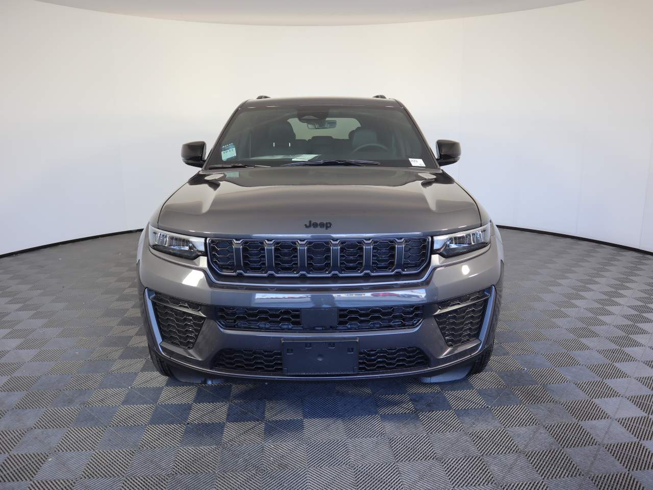 2026 Jeep Grand Cherokee Altitude